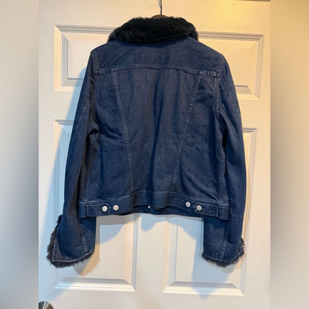 JCrew Classic Denim Jacket with Faux Fur Collar Size XL - Picture 3 of 6